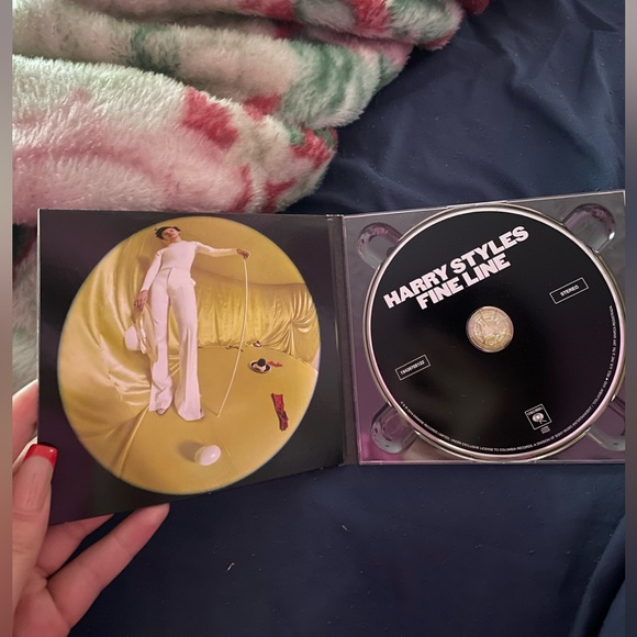 Harry Styles Fine Line CD - Picture 2 of 3